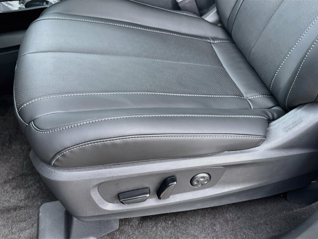 New 2027 INFINITI QX60 Luxe w/ Cargo Package FWD image 20
