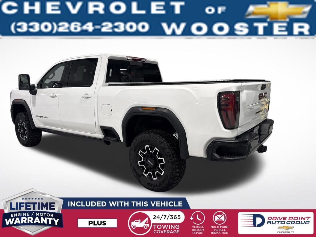 Used 2025 GMC Sierra 2500 AT4X image 4