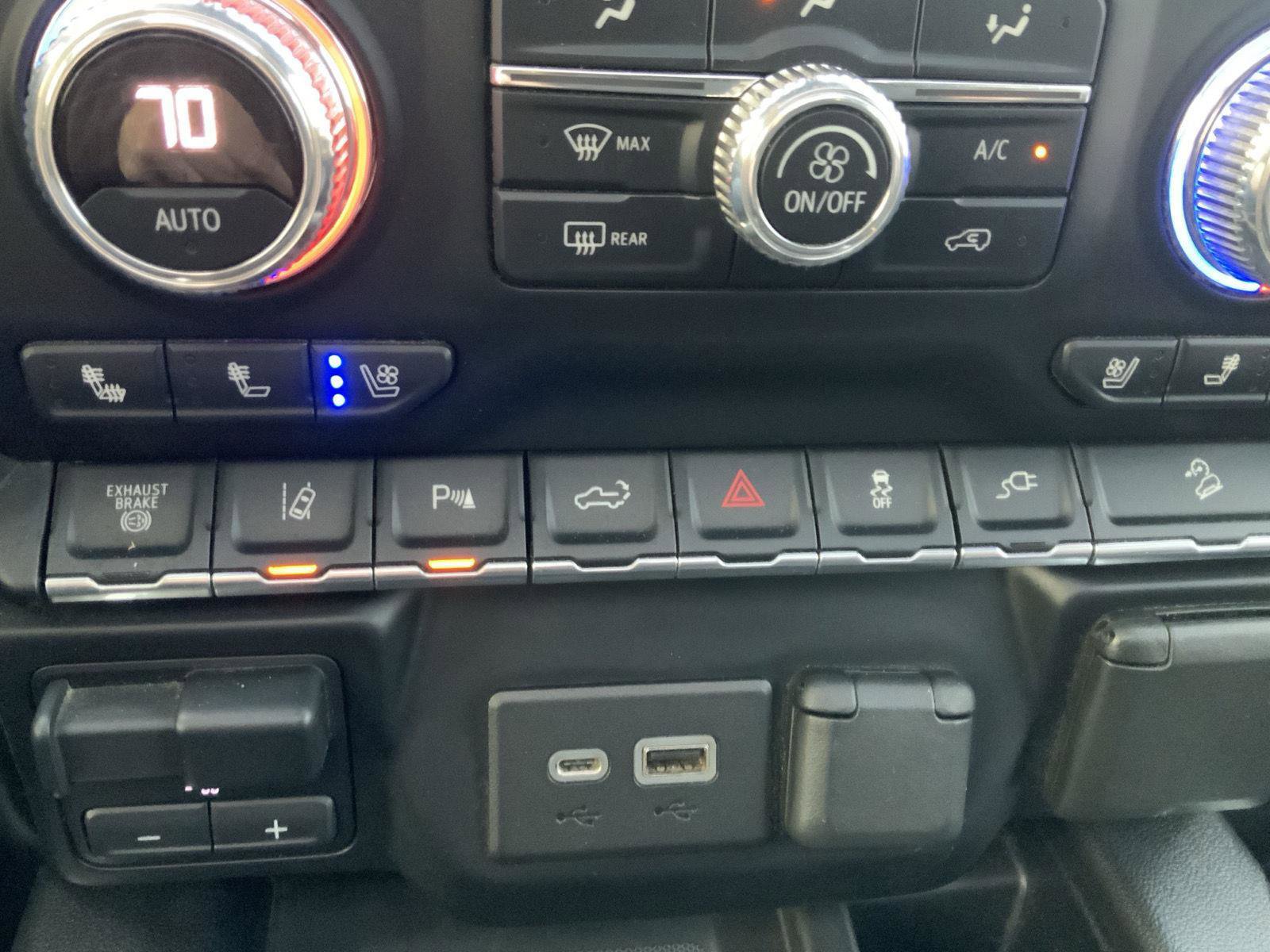 Used 2020 GMC Sierra 2500 Denali w/ Denali Ultimate Package image 54