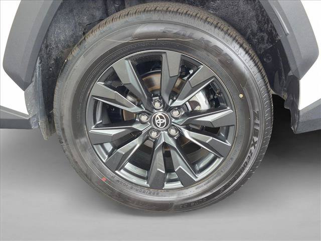 Used 2026 Toyota RAV4 XLE Premium AWD/4WD image 21