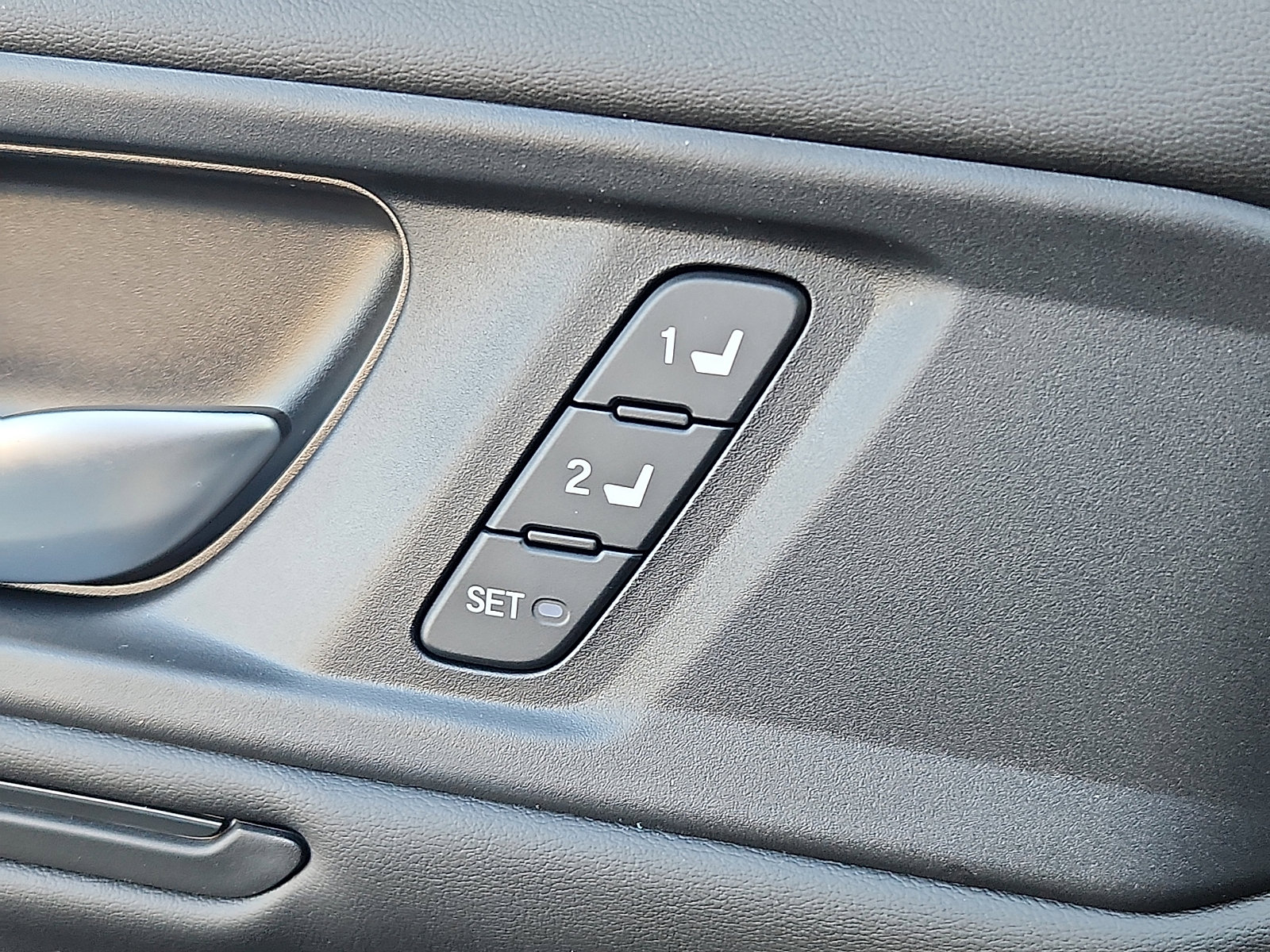 New 2025 Honda Accord EX-L image 16