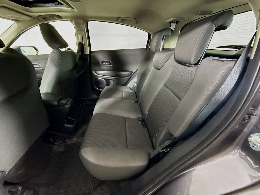 Used 2022 Honda HR-V EX image 28