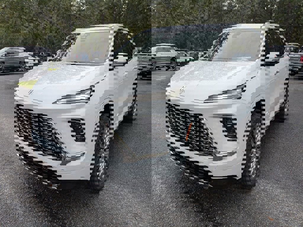 New 2026 Buick Enclave Avenir w/ Super Cruise Package image 8