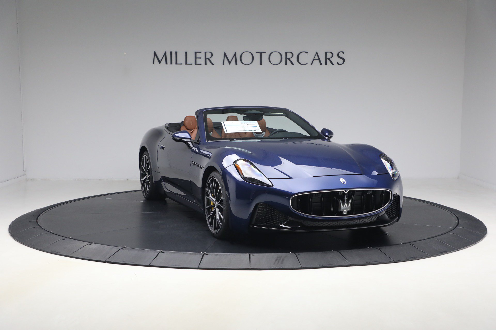New 2026 Maserati GranCabrio Trofeo AWD/4WD image 11