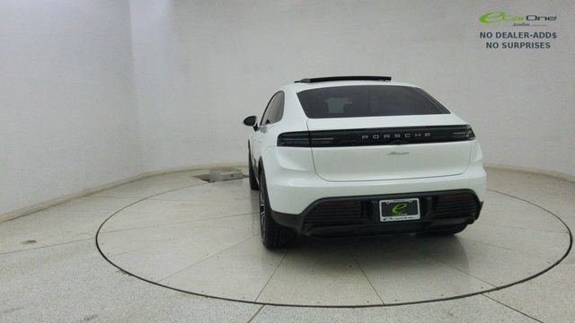 Used 2025 Porsche Macan Electric RWD image 72