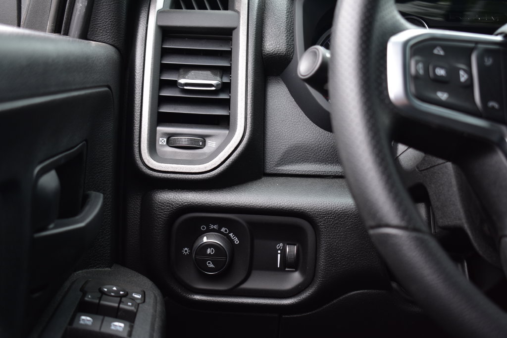 New 2026 RAM 3500 Tradesman AWD/4WD image 45