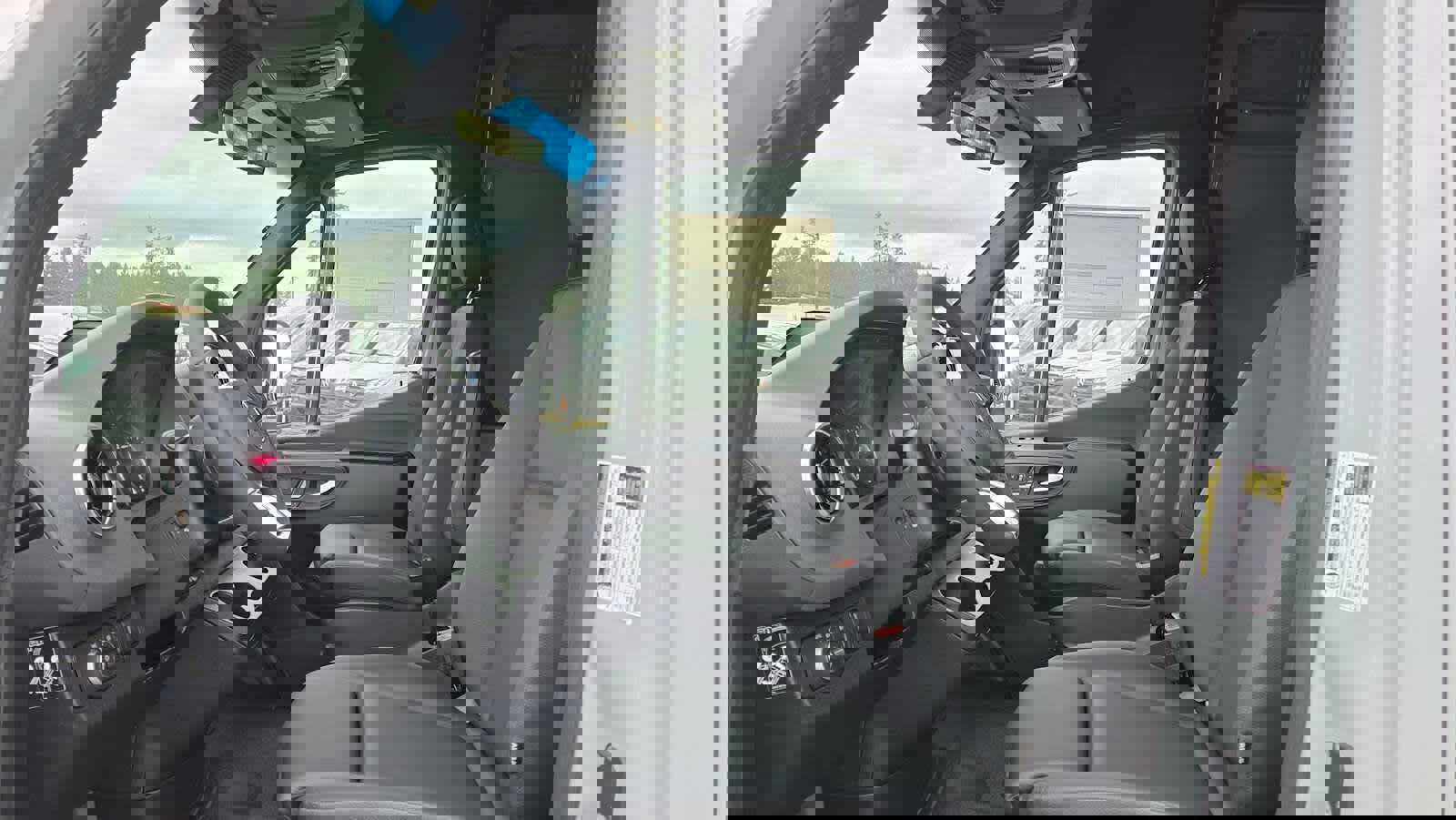 Used 2026 Mercedes-Benz Sprinter 2500 image 24