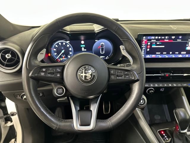 Used 2024 Alfa Romeo Tonale Veloce image 14