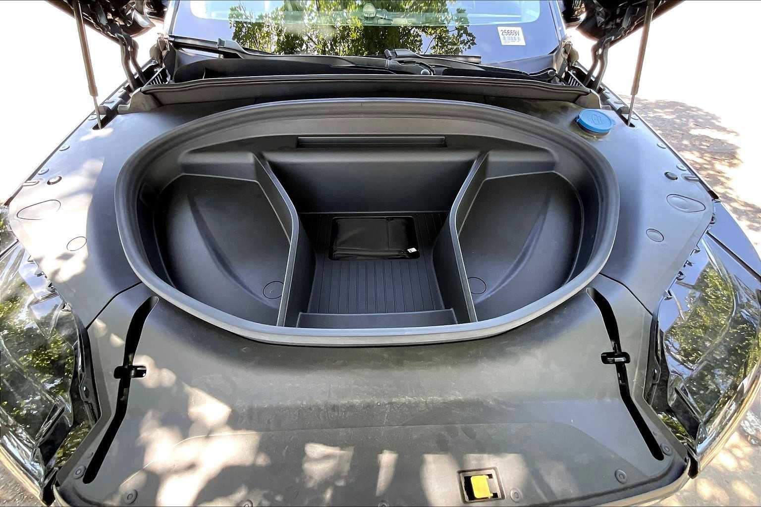 New 2025 Volvo EX90 Ultra image 13