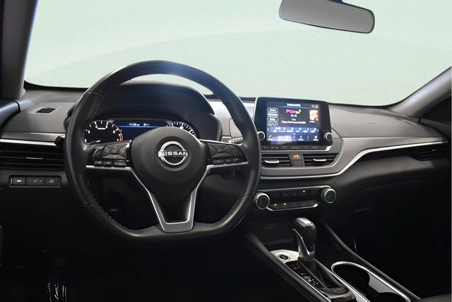 Used 2025 Nissan Altima 2.5 SR FWD image 23