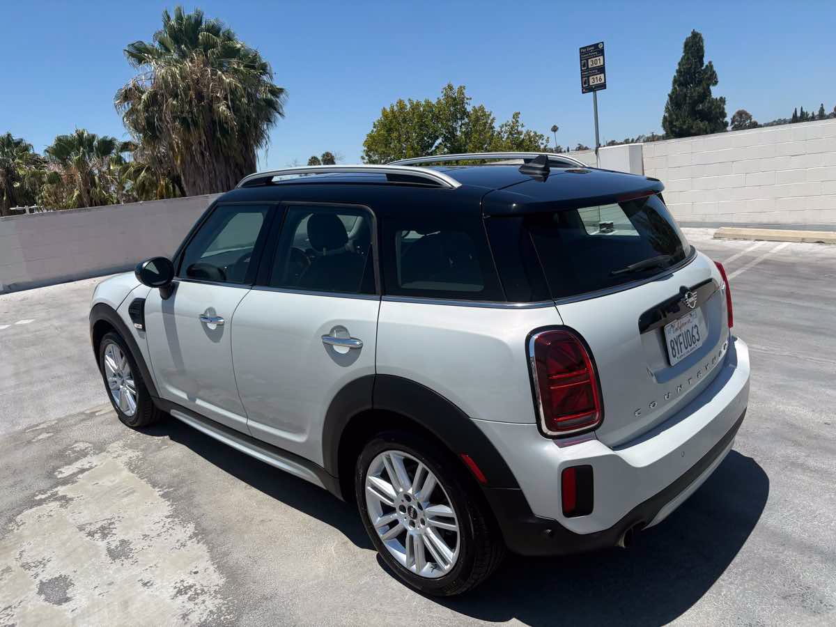 Used 2022 MINI Cooper Countryman FWD image 7