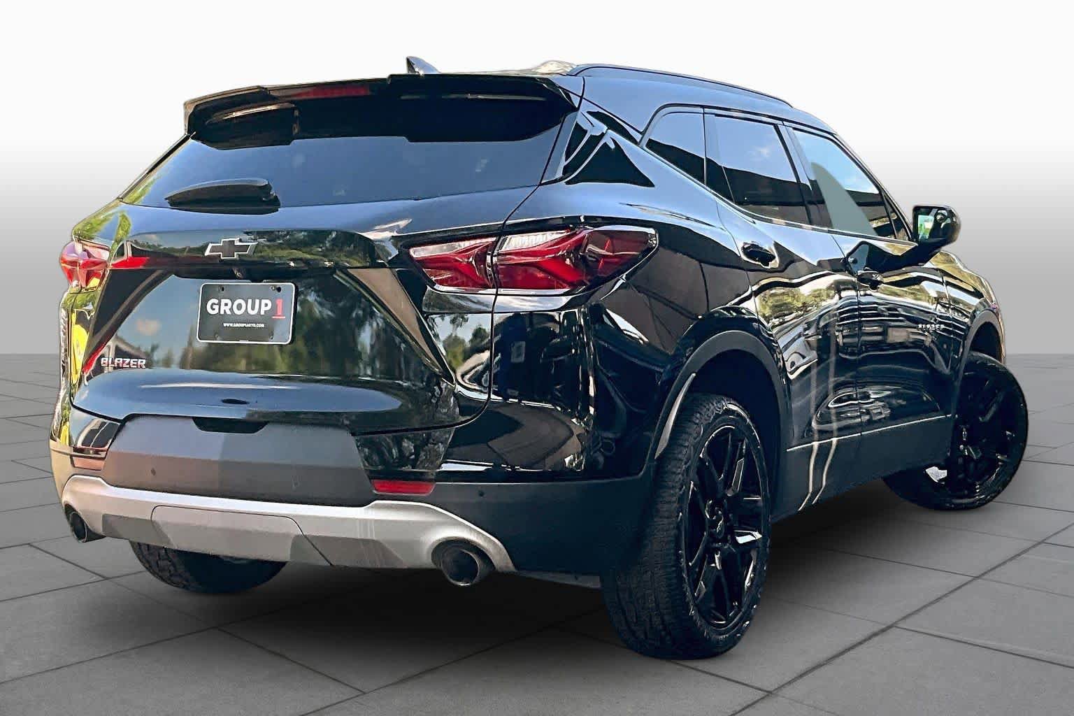 Used 2021 Chevrolet Blazer LT FWD image 13