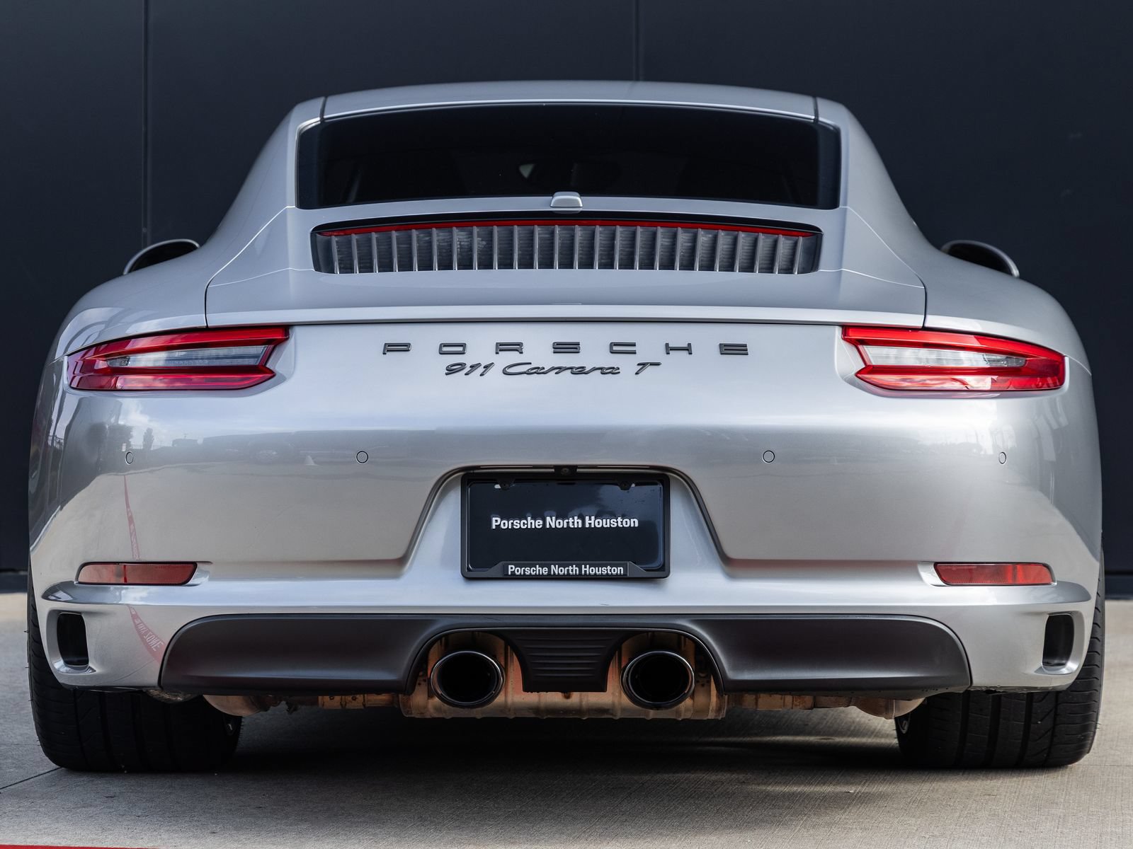Certified 2018 Porsche 911 Carrera T RWD image 10