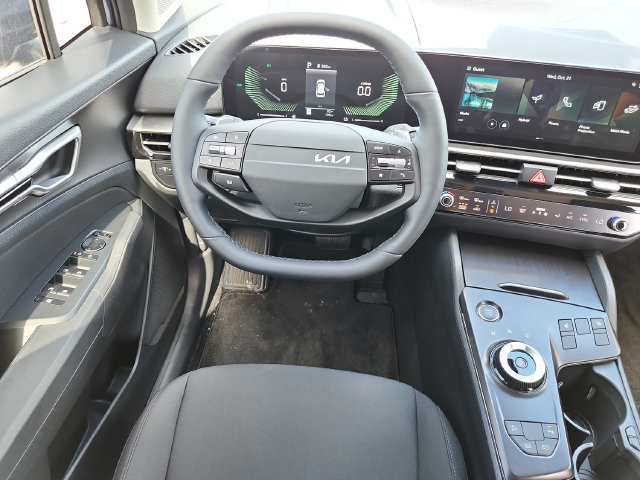 New 2027 Kia Sportage S FWD image 18