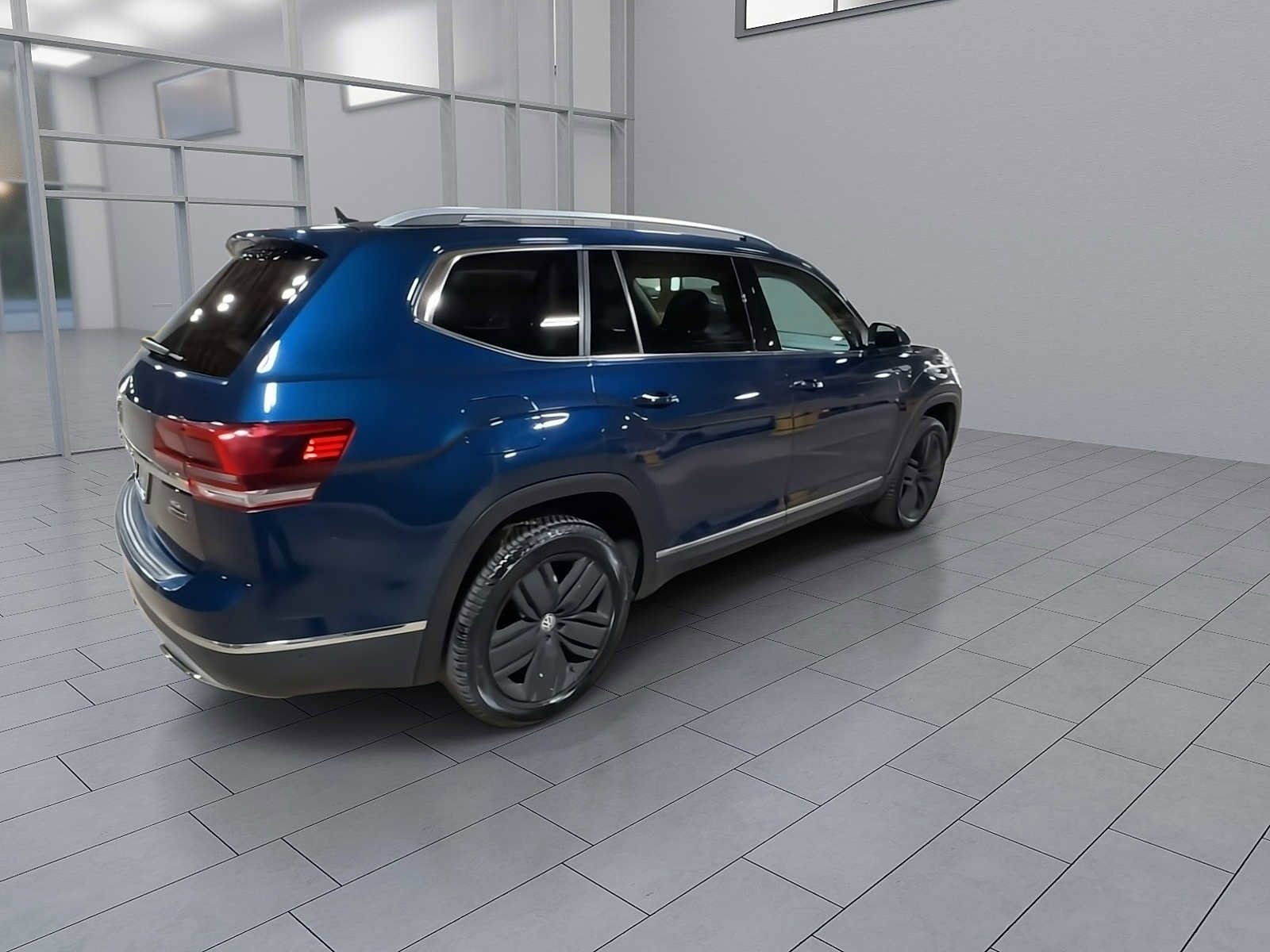 Used 2018 Volkswagen Atlas SEL Premium AWD/4WD image 8
