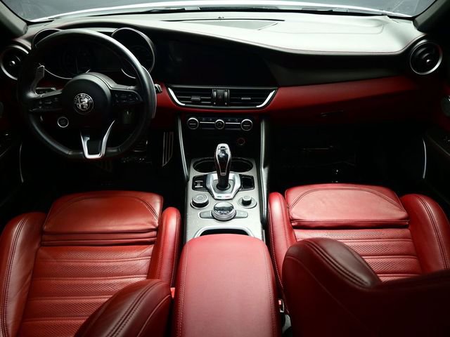 Used 2021 Alfa Romeo Giulia Ti Sport image 4