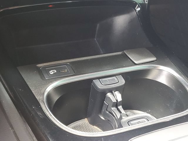 Used 2020 Mercedes-Benz CLA 250 4MATIC image 21