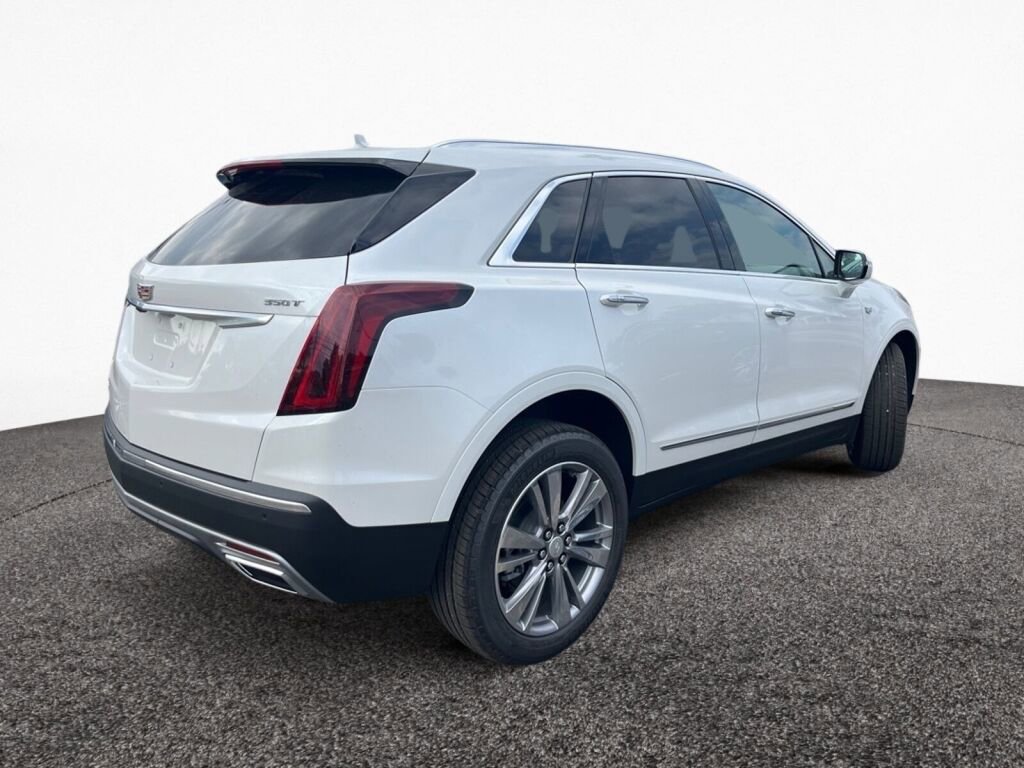 New 2025 Cadillac XT5 Premium Luxury w/ LPO, Floor Liner Package image 2