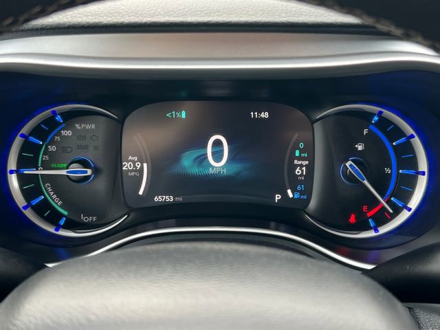 Used 2024 Chrysler Pacifica Limited FWD image 22