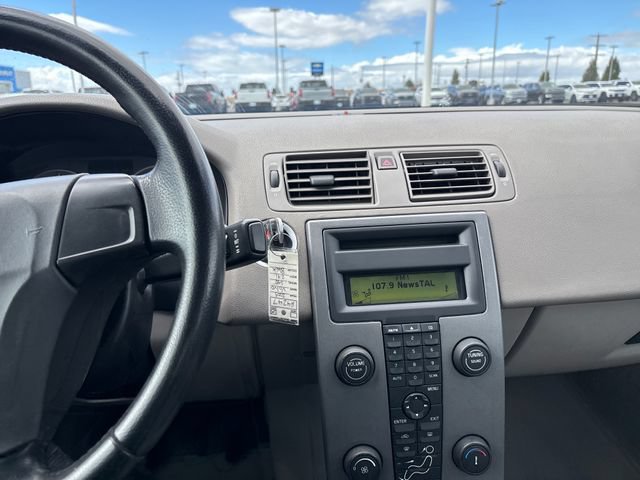 Used 2005 Volvo S40 2.4i FWD image 17