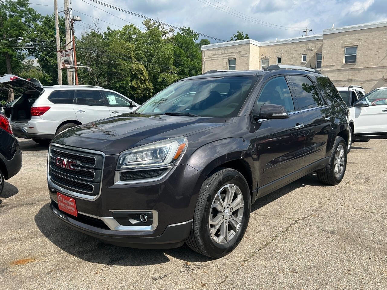 Used 2014 GMC Acadia SLT FWD image 2