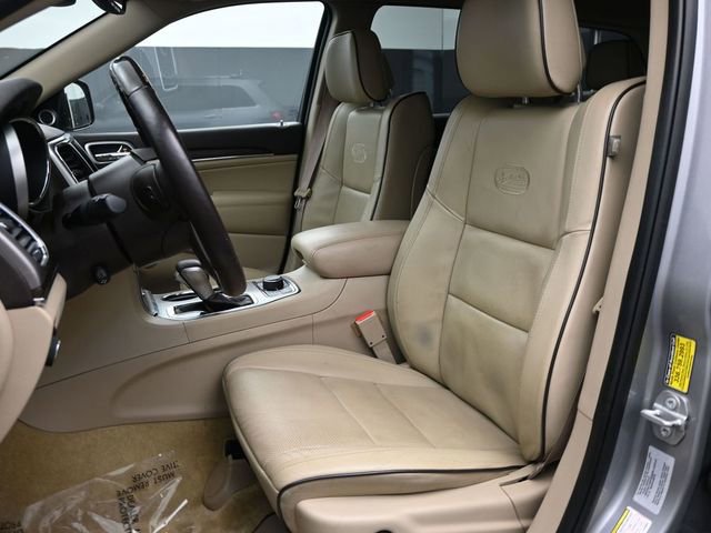 Used 2018 Jeep Grand Cherokee Overland image 9