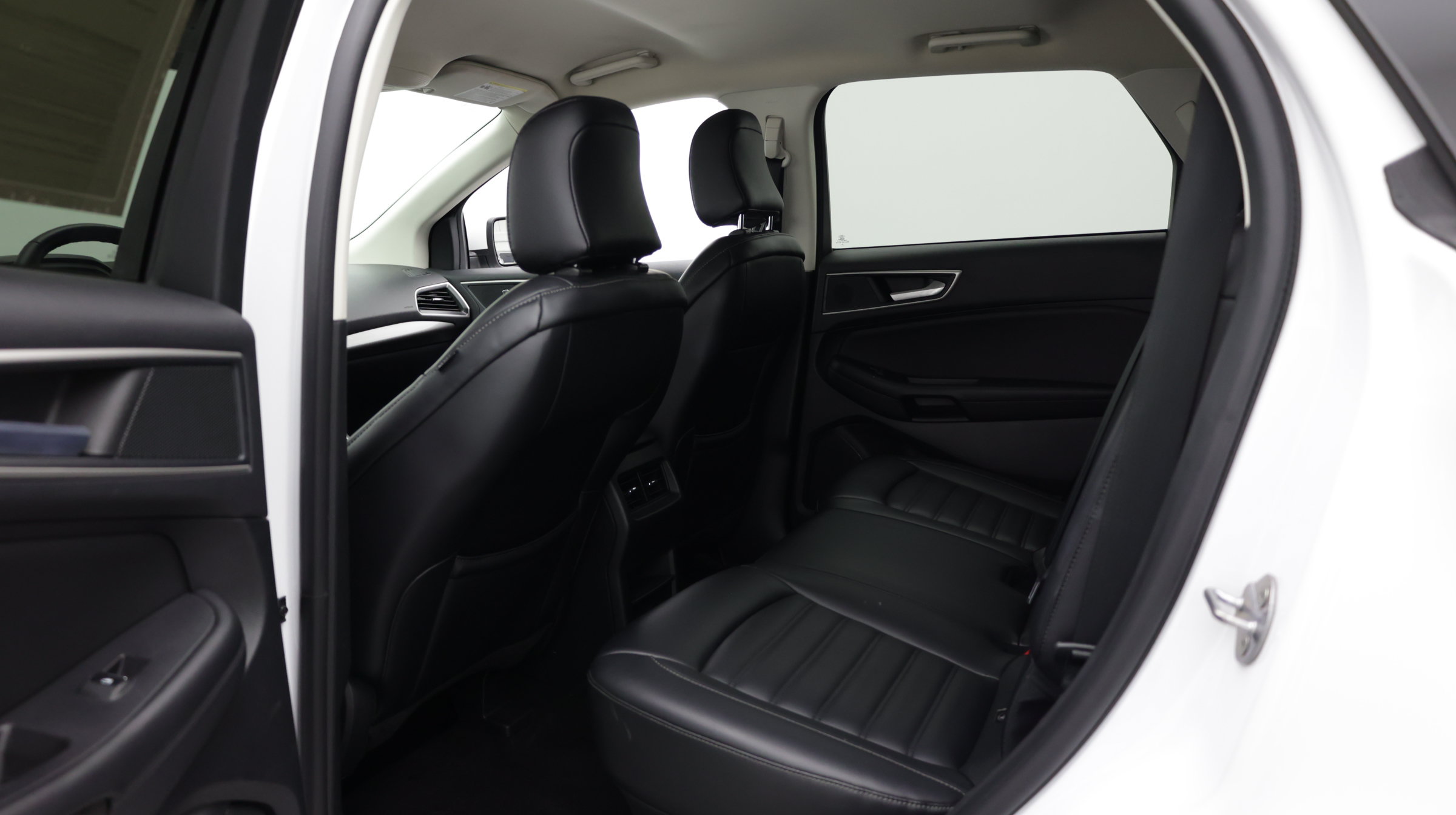 Used 2024 Ford Edge SEL AWD/4WD image 27