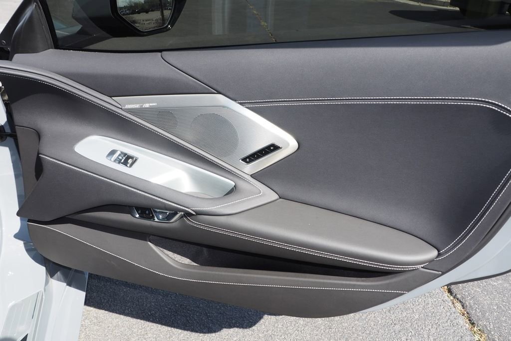 Used 2025 Chevrolet Corvette Stingray Preferred Cpe w/ Z51 Performance Package RWD image 20