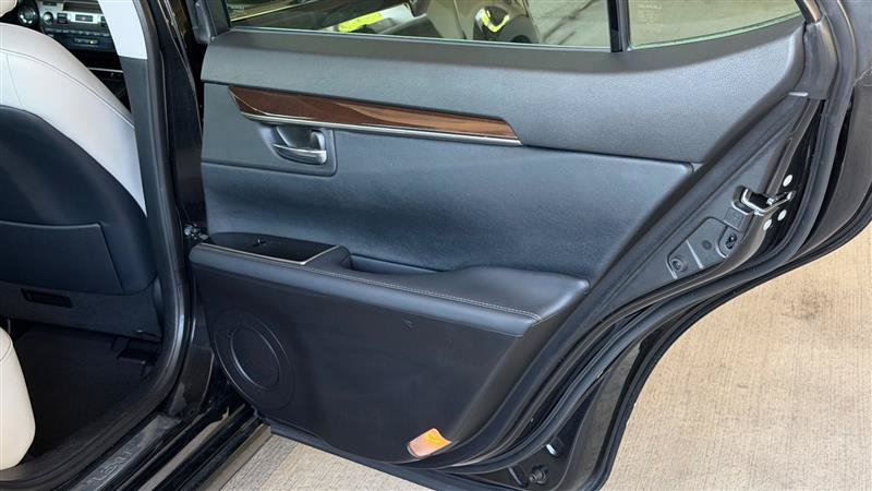 Used 2018 Lexus ES 350 w/ Navigation System Package FWD image 38