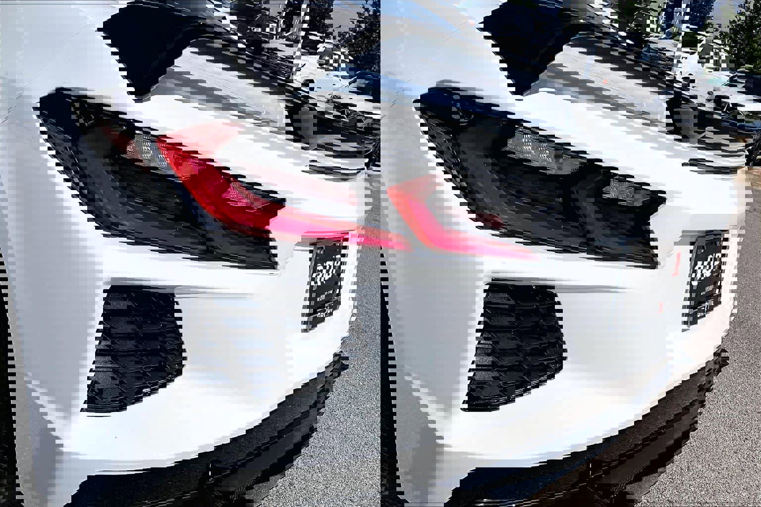 Used 2021 Chevrolet Corvette Stingray Premium Cpe w/ Z51 Performance Package RWD image 26