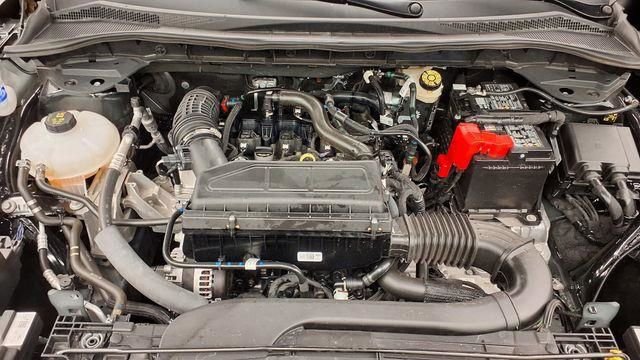 Used 2025 Ford Escape ST-Line image 39