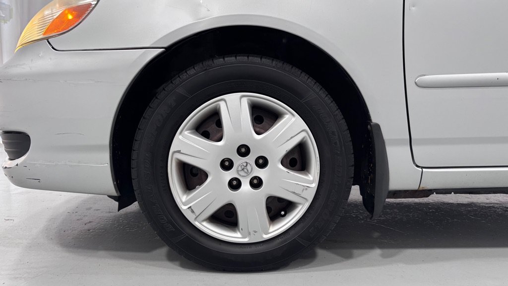 Used 2007 Toyota Corolla LE w/ Audio Value Pkg FWD image 30