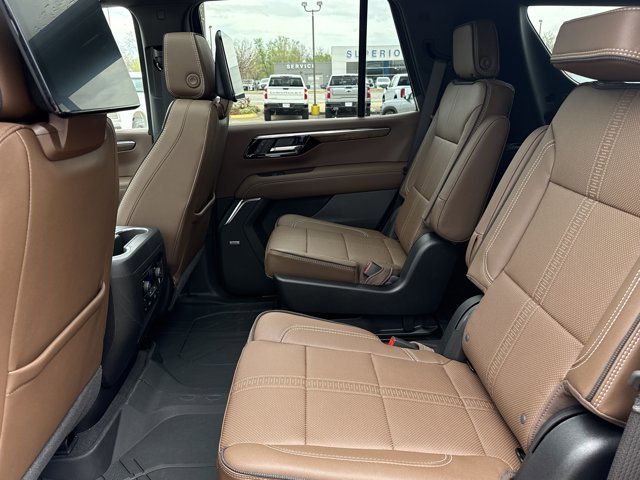 New 2026 Chevrolet Tahoe High Country AWD/4WD image 6