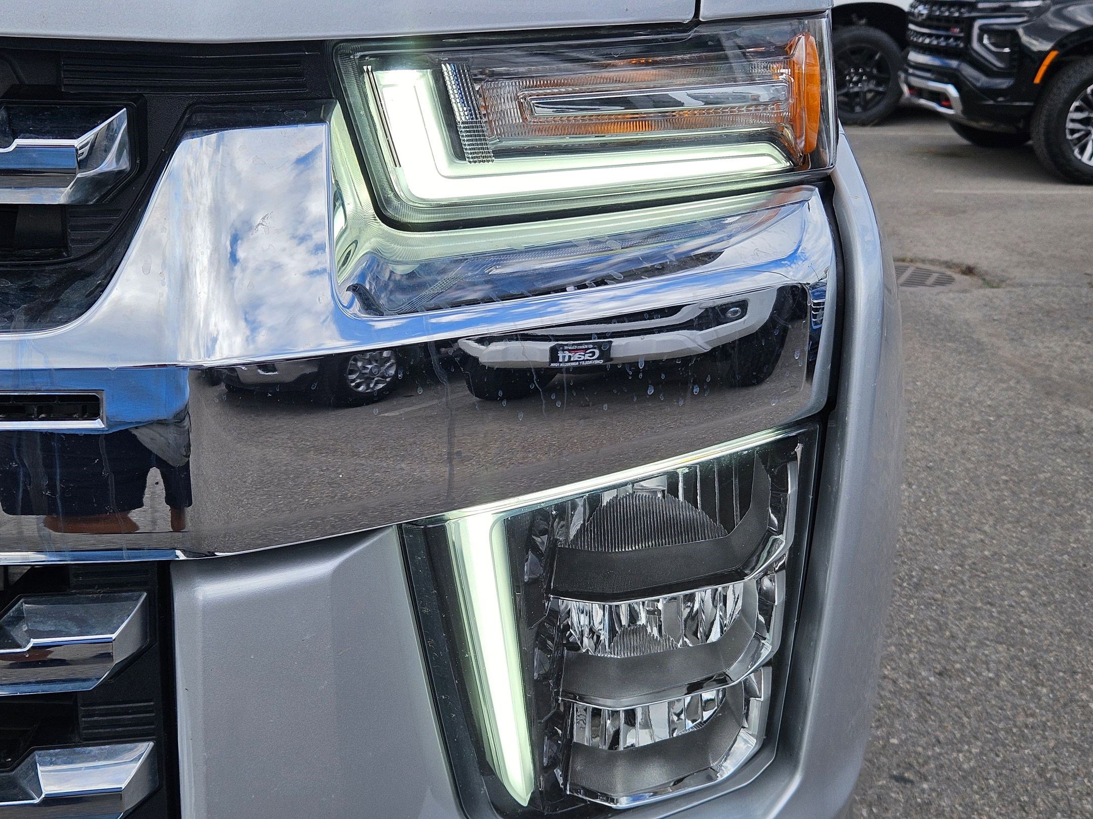 Used 2021 Chevrolet Silverado 3500 LTZ w/ LTZ Premium Package AWD/4WD image 10