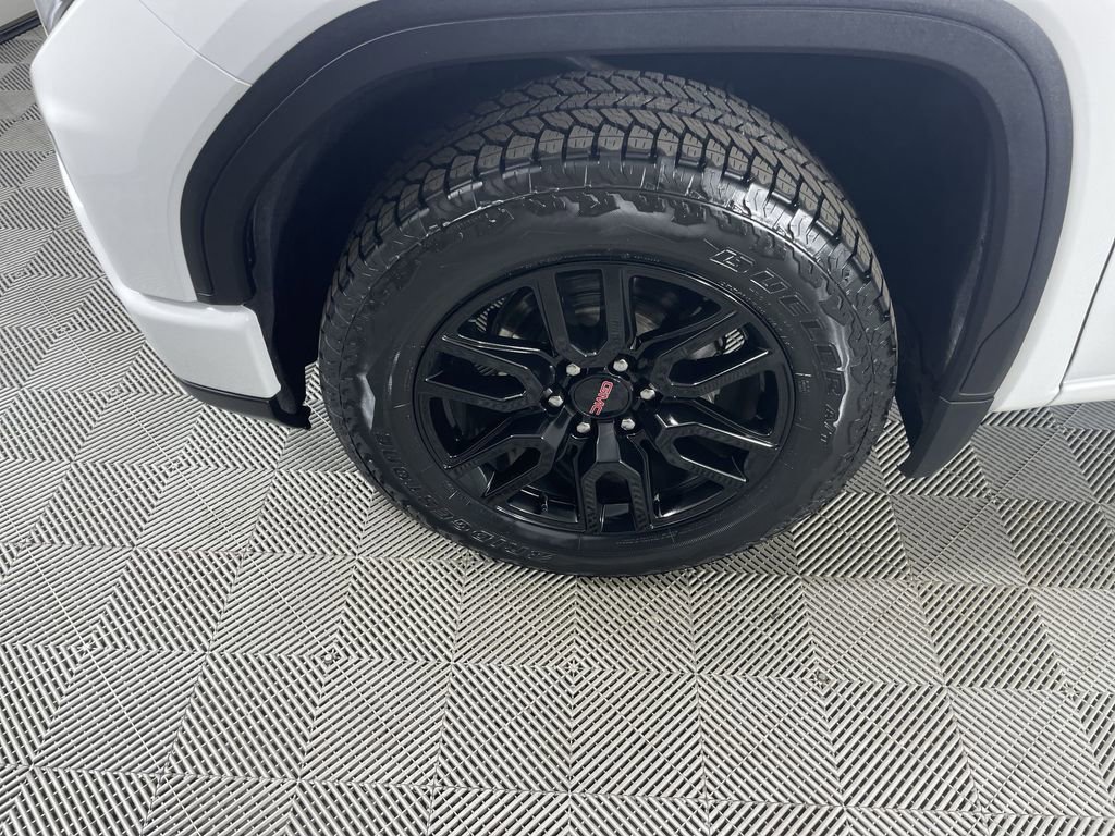 Used 2023 GMC Sierra 1500 Elevation image 33