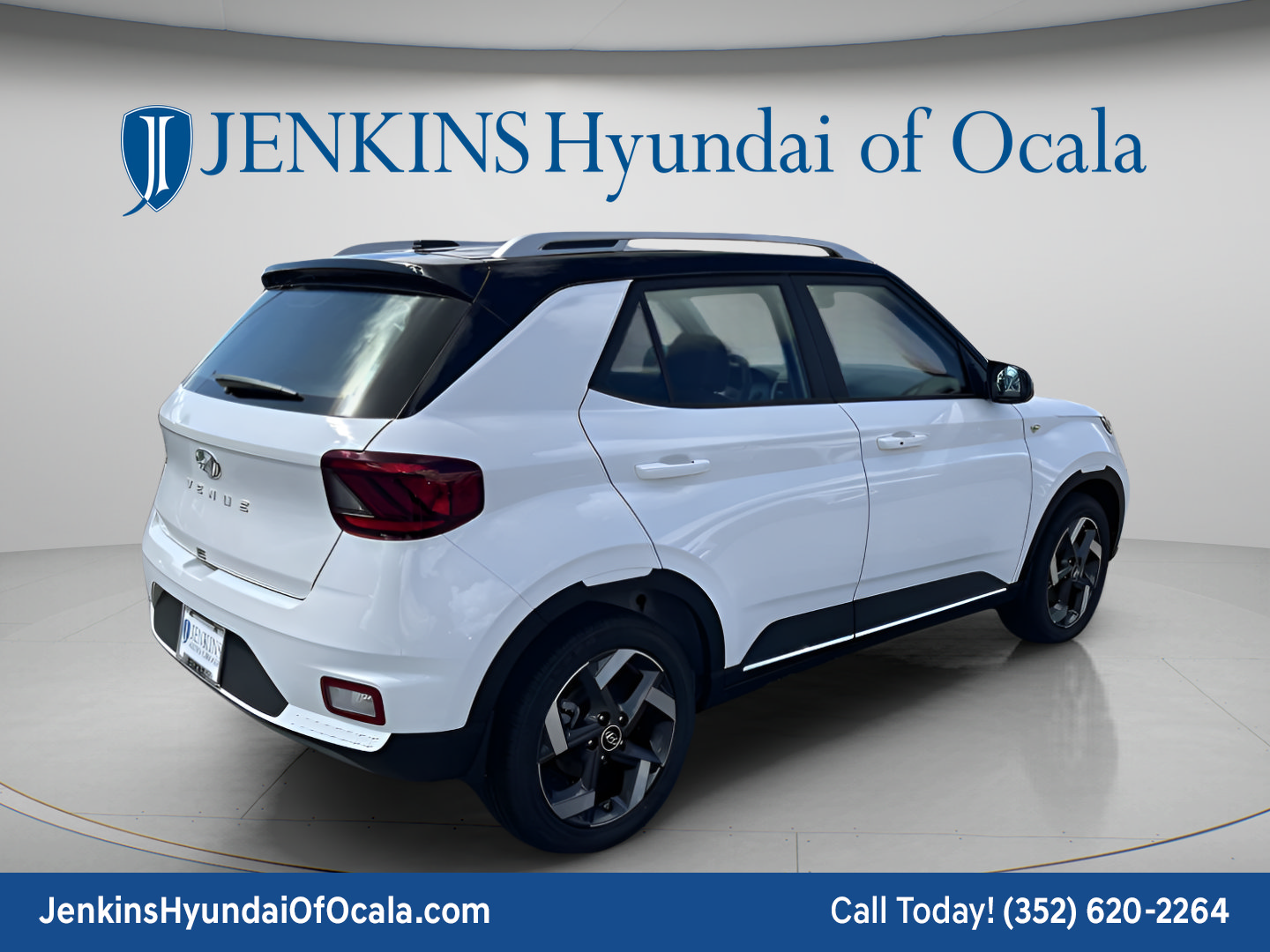 New 2026 Hyundai Venue SEL FWD image 3