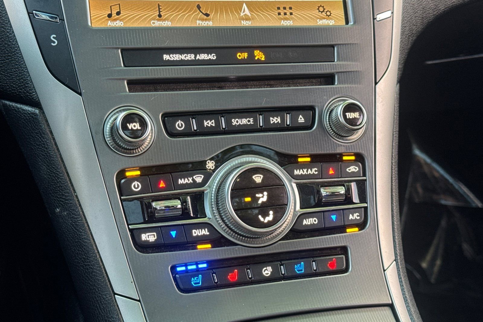 Used 2019 Lincoln MKZ Reserve FWD image 20