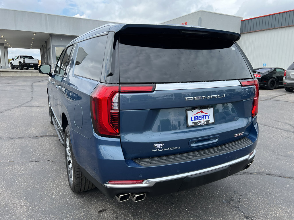 New 2025 GMC Yukon XL Denali w/ Advanced Technology Package image 3