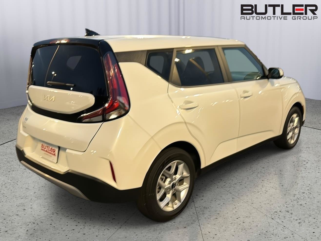 Used 2024 Kia Soul LX w/ Option Group 015 FWD image 6