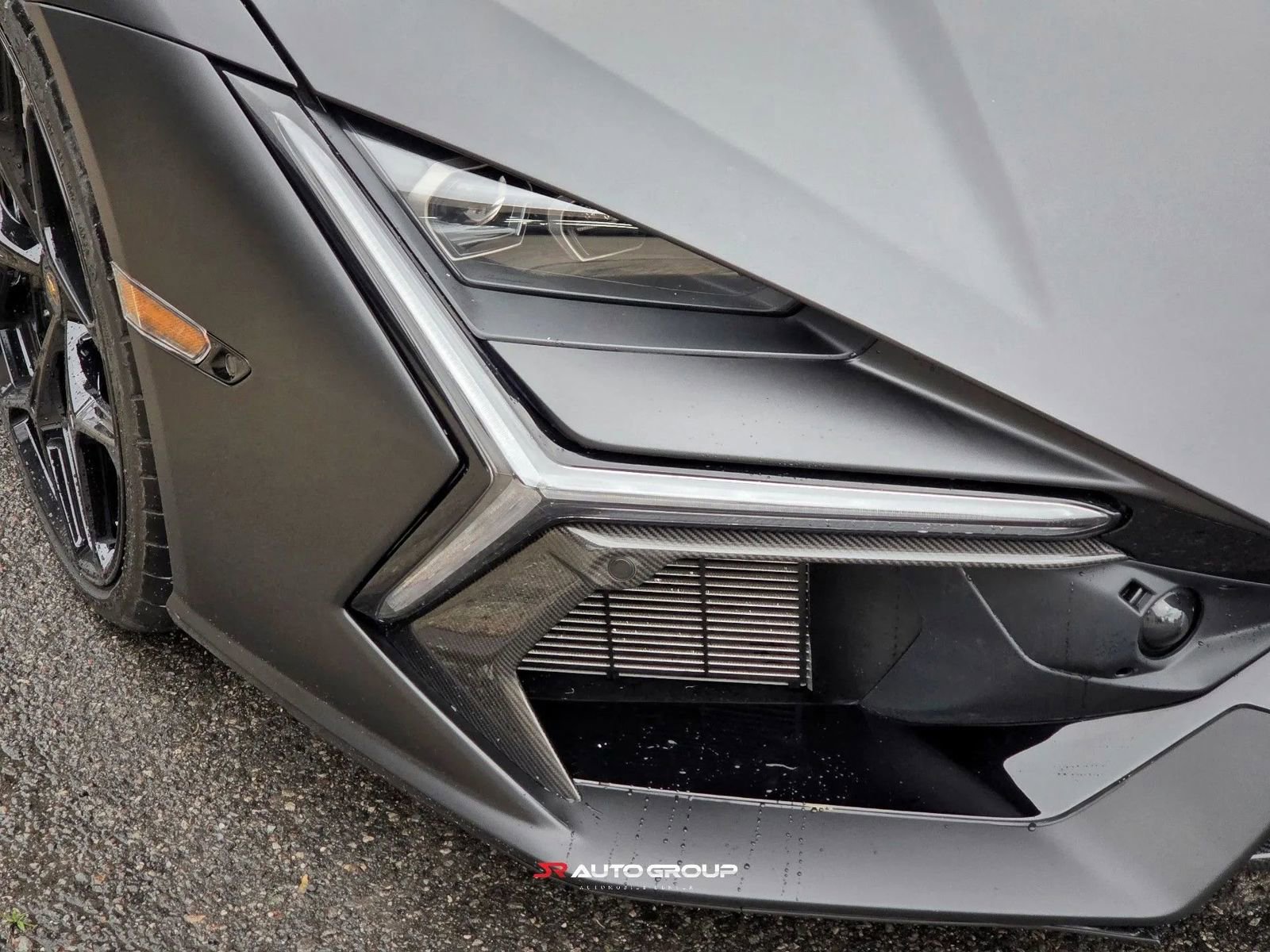Used 2024 Lamborghini Revuelto AWD/4WD image 4