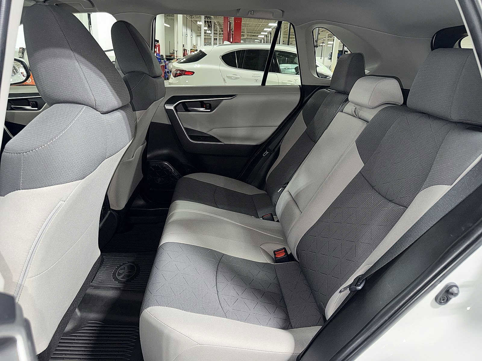 Certified 2023 Toyota RAV4 XLE w/ Convenience Package AWD/4WD image 17
