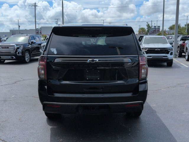 Used 2022 Chevrolet Suburban Z71 AWD/4WD image 7