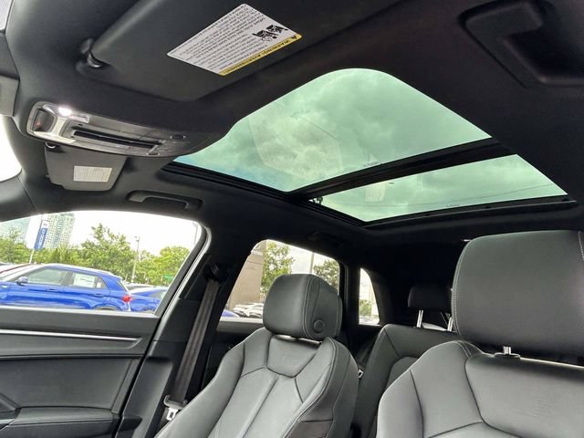 Used 2022 Audi Q3 2.0T Premium Plus AWD/4WD image 14
