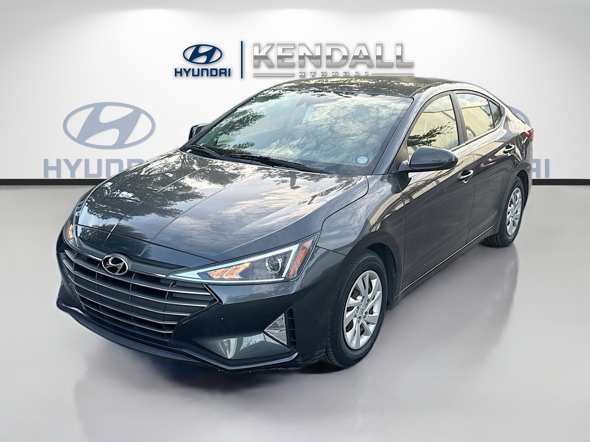 Used 2020 Hyundai Elantra SE w/ Cargo Package (C1) image 3