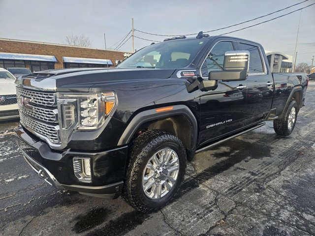 Used 2022 GMC Sierra 3500 Denali image 3