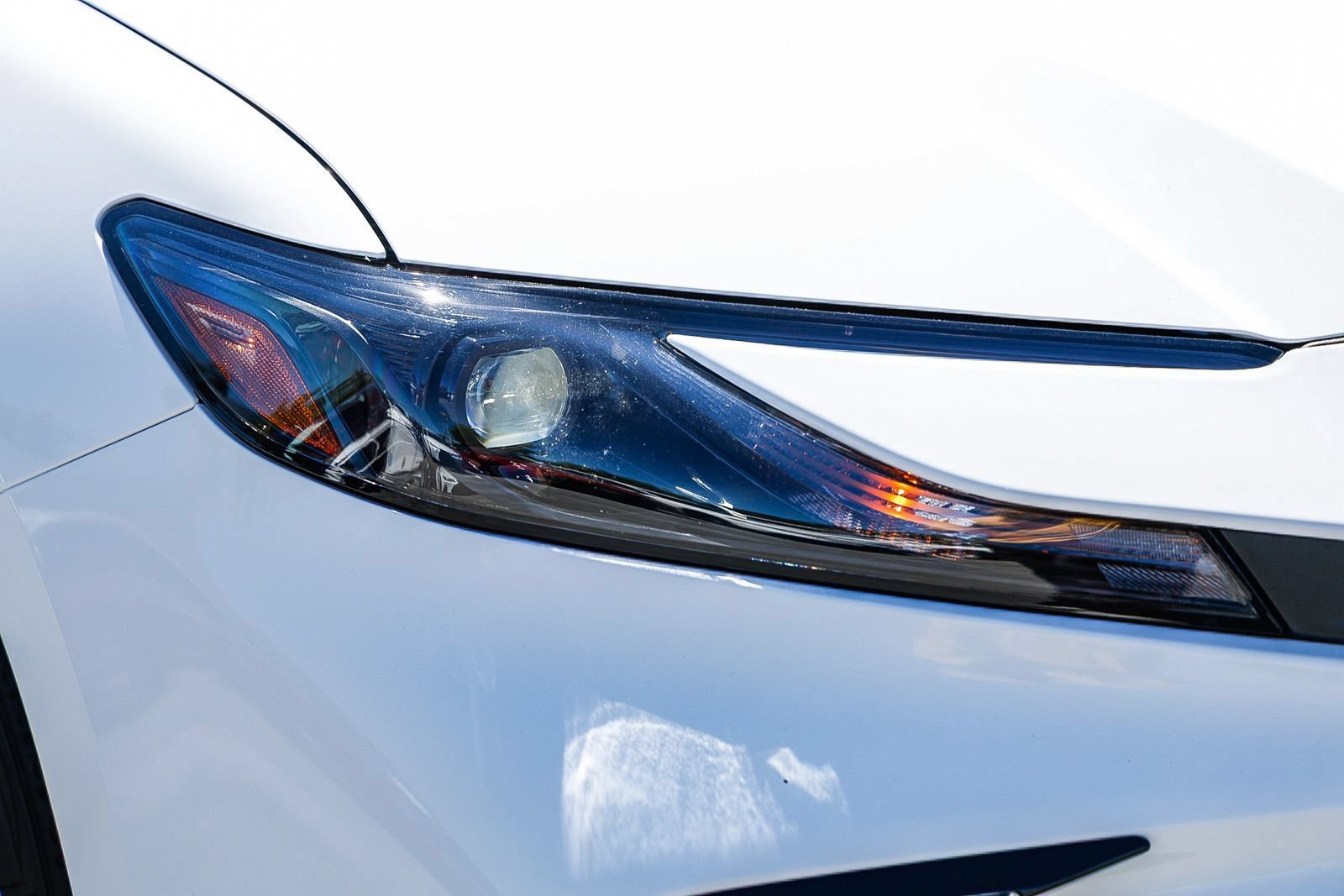 Used 2026 Toyota Camry Hybrid FWD image 7