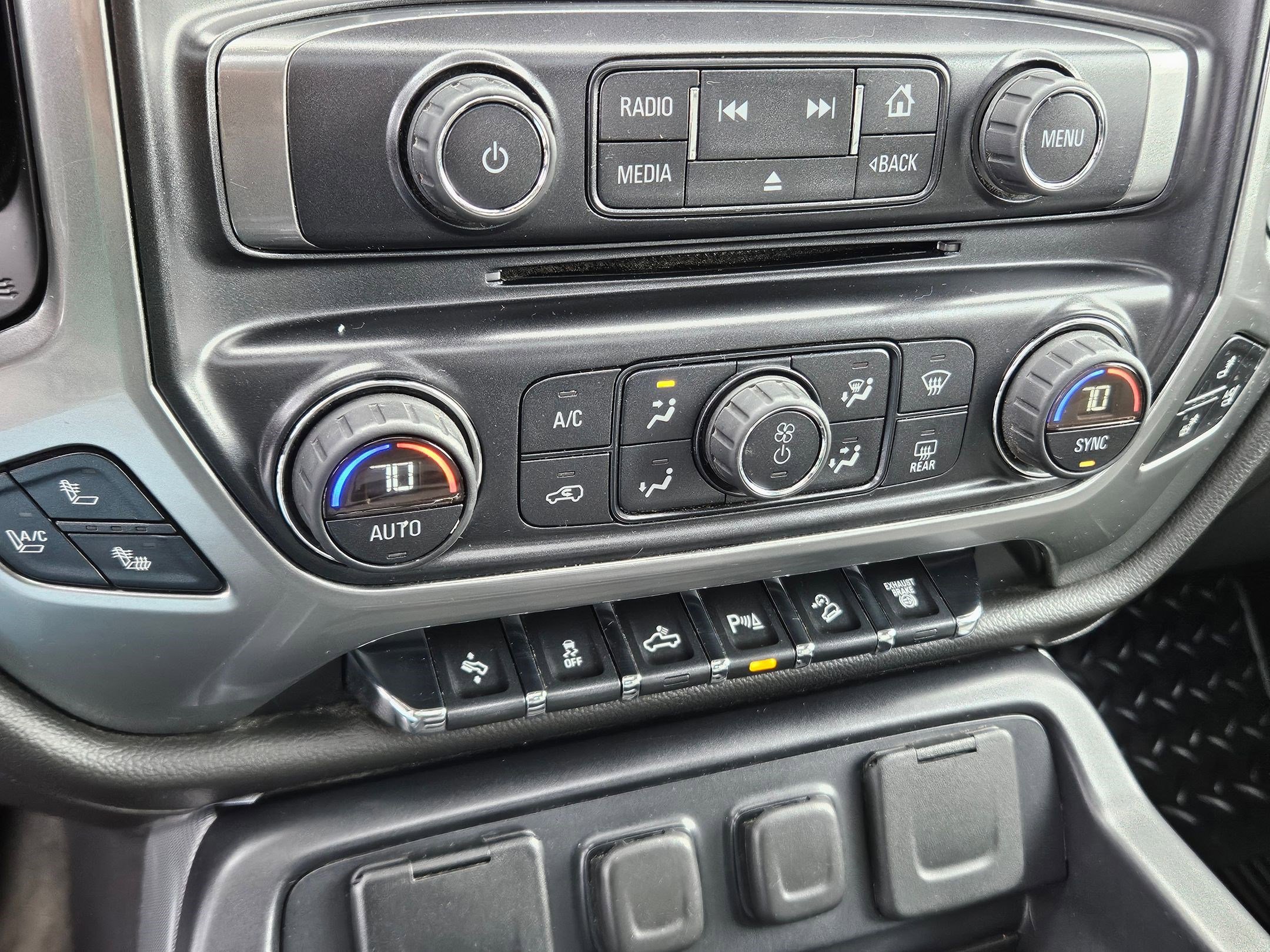 Used 2015 Chevrolet Silverado 3500 LTZ w/ Duramax Plus Package image 26