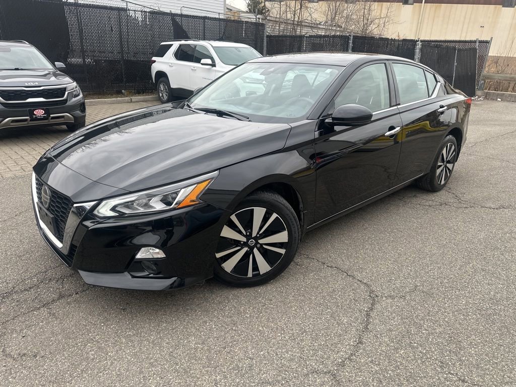Used 2020 Nissan Altima 2.5 SV