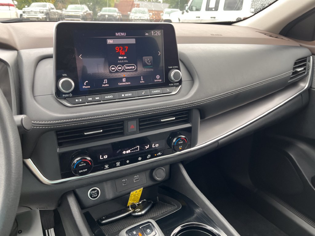 Certified 2023 Nissan Rogue SV AWD/4WD image 17