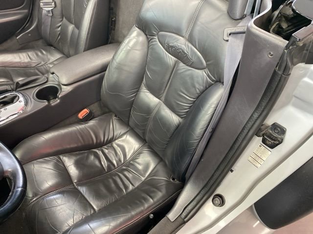 Used 2000 Plymouth Prowler image 12